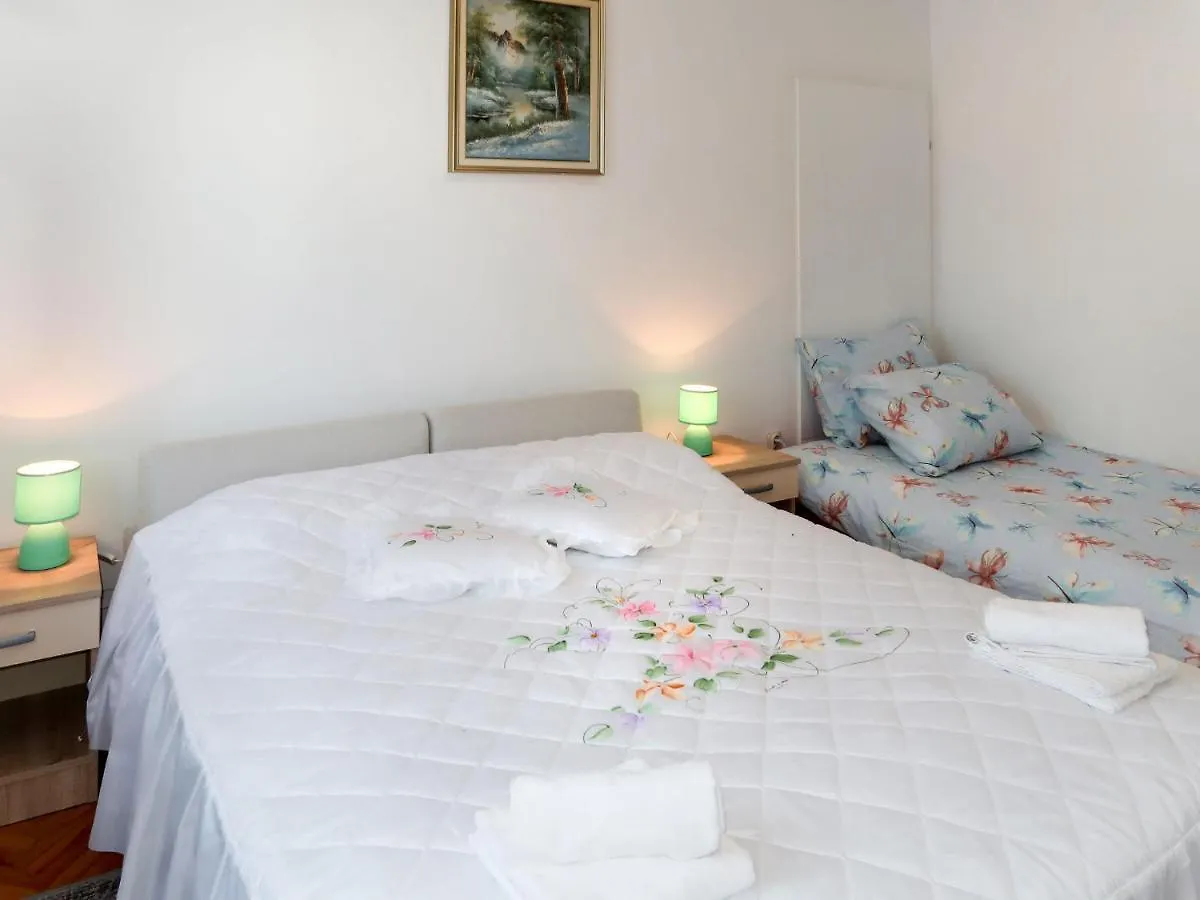 Holiday Home Ariana - Lbn392 By Interhome Krnica